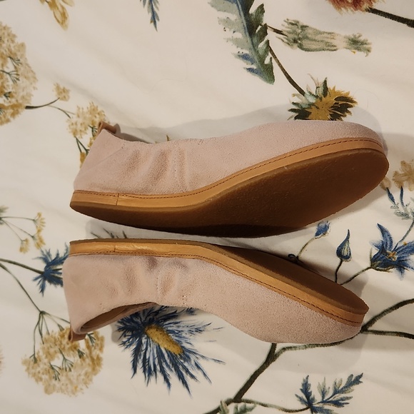 Toms Pink Suede flats - Picture 5 of 6